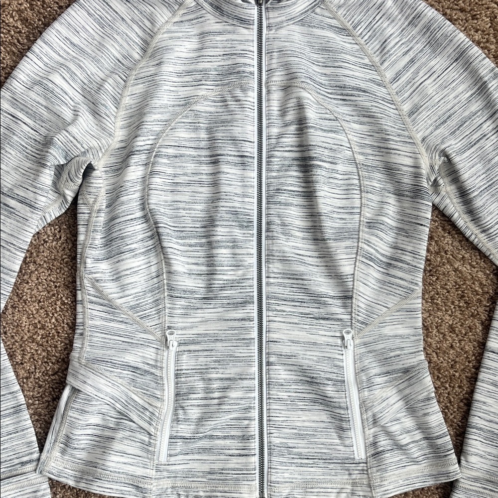 Lululemon Women's Heathered Gray Hustle in Your Bustle Long Sleeve Jacket 8 - Picture 8 of 16